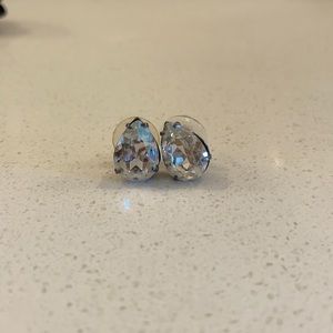Pear shaped cubic zirconia
